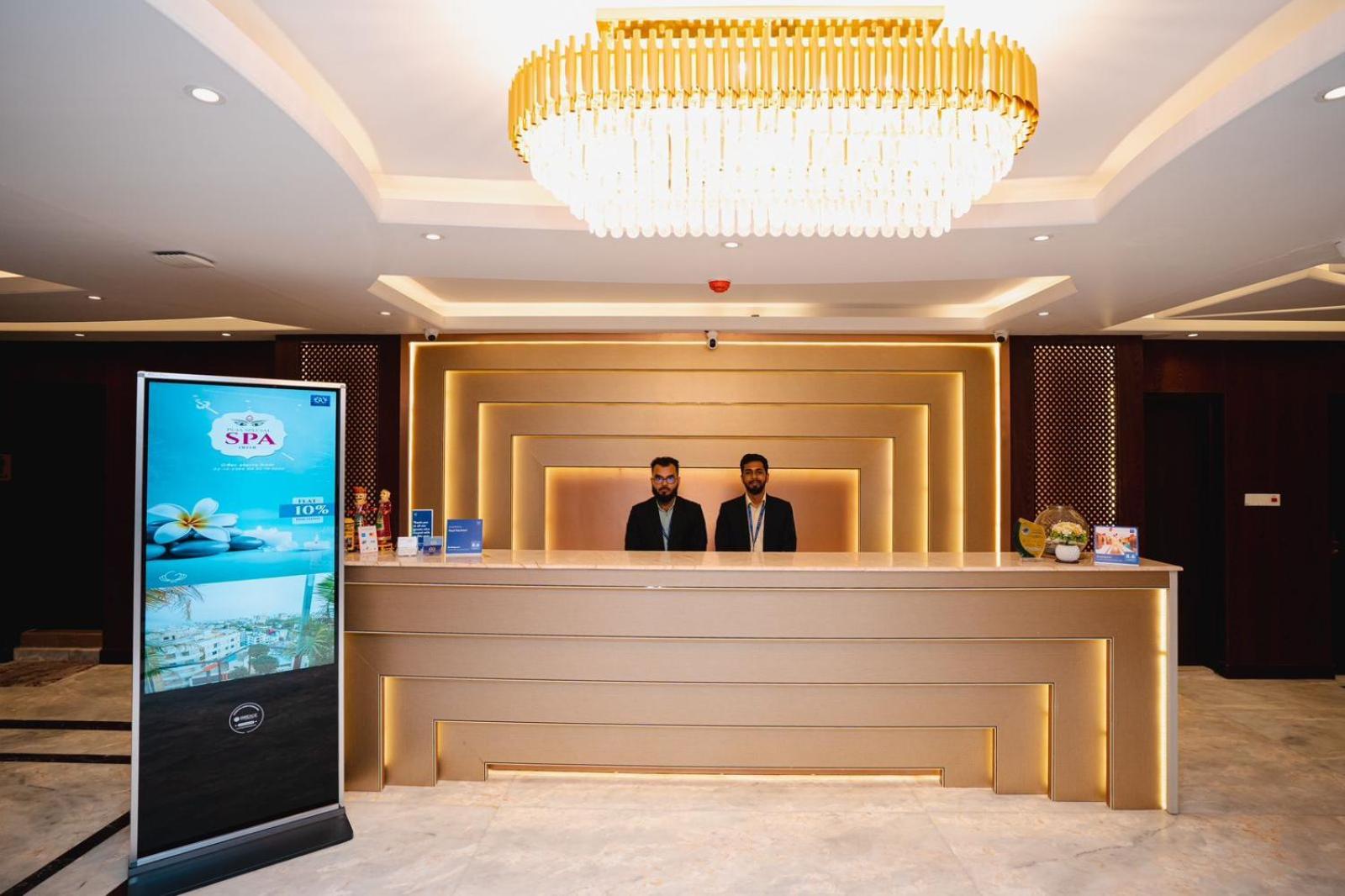Royal Raj Hotel Rajshahi Exteriér fotografie