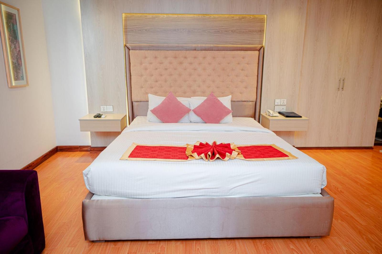 Royal Raj Hotel Rajshahi Exteriér fotografie